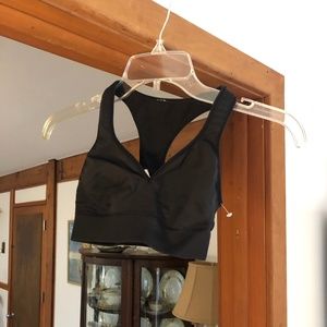 Lululemon Black Sports Bra - BRAND NEW